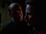 extant_StarTrek_VOY_6x01-EquinoxPart2_02477.jpg