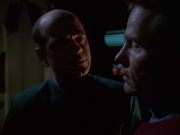 extant_StarTrek_VOY_6x01-EquinoxPart2_02486.jpg