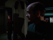 extant_StarTrek_VOY_6x01-EquinoxPart2_02504.jpg