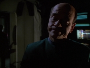 extant_StarTrek_VOY_6x01-EquinoxPart2_02506.jpg