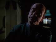 extant_StarTrek_VOY_6x01-EquinoxPart2_02511.jpg