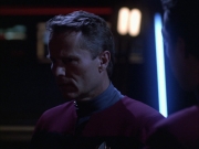 extant_StarTrek_VOY_6x01-EquinoxPart2_02674.jpg