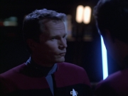 extant_StarTrek_VOY_6x01-EquinoxPart2_02683.jpg
