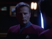 extant_StarTrek_VOY_6x01-EquinoxPart2_02685.jpg