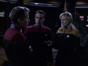 extant_StarTrek_VOY_6x01-EquinoxPart2_02734.jpg