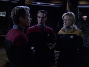 extant_StarTrek_VOY_6x01-EquinoxPart2_02737.jpg