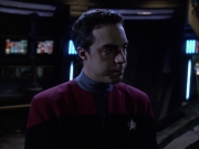 extant_StarTrek_VOY_6x01-EquinoxPart2_02749.jpg