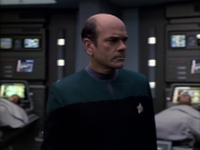 extant_StarTrek_VOY_6x01-EquinoxPart2_02767.jpg