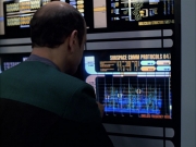 extant_StarTrek_VOY_6x01-EquinoxPart2_02787.jpg