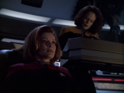 extant_StarTrek_VOY_6x01-EquinoxPart2_02802.jpg