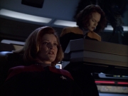 extant_StarTrek_VOY_6x01-EquinoxPart2_02803.jpg