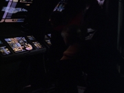 extant_StarTrek_VOY_6x01-EquinoxPart2_02840.jpg