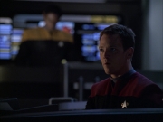 extant_StarTrek_VOY_6x01-EquinoxPart2_02854.jpg