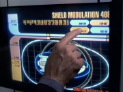extant_StarTrek_VOY_6x01-EquinoxPart2_02871.jpg