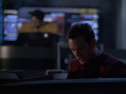extant_StarTrek_VOY_6x01-EquinoxPart2_02933.jpg