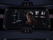 extant_StarTrek_VOY_6x01-EquinoxPart2_02943.jpg