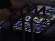 extant_StarTrek_VOY_6x01-EquinoxPart2_02994.jpg