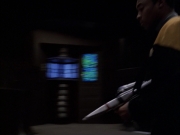 extant_StarTrek_VOY_6x01-EquinoxPart2_03027.jpg