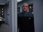 extant_StarTrek_VOY_6x01-EquinoxPart2_03043.jpg