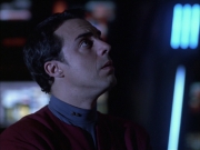 extant_StarTrek_VOY_6x01-EquinoxPart2_03070.jpg