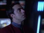 extant_StarTrek_VOY_6x01-EquinoxPart2_03073.jpg