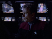 extant_StarTrek_VOY_6x01-EquinoxPart2_03078.jpg