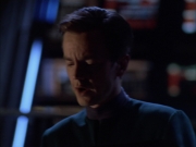 extant_StarTrek_VOY_6x01-EquinoxPart2_03091.jpg