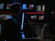 extant_StarTrek_VOY_6x01-EquinoxPart2_03104.jpg