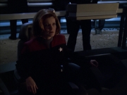 extant_StarTrek_VOY_6x01-EquinoxPart2_03180.jpg