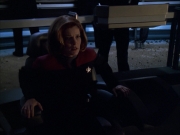 extant_StarTrek_VOY_6x01-EquinoxPart2_03184.jpg