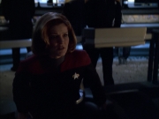 extant_StarTrek_VOY_6x01-EquinoxPart2_03185.jpg