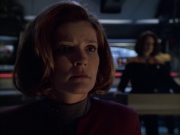 extant_StarTrek_VOY_6x01-EquinoxPart2_03200.jpg
