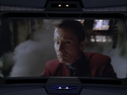extant_StarTrek_VOY_6x01-EquinoxPart2_03204.jpg