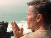 extant_StarTrek_VOY_6x01-EquinoxPart2_03250.jpg