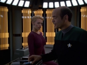 extant_StarTrek_VOY_6x01-EquinoxPart2_03323.jpg