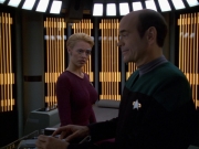 extant_StarTrek_VOY_6x01-EquinoxPart2_03342.jpg