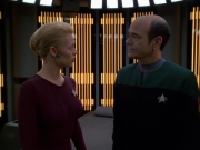 extant_StarTrek_VOY_6x01-EquinoxPart2_03354.jpg