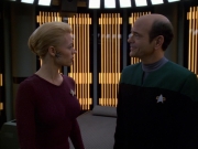 extant_StarTrek_VOY_6x01-EquinoxPart2_03357.jpg