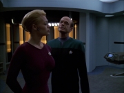 extant_StarTrek_VOY_6x01-EquinoxPart2_03393.jpg