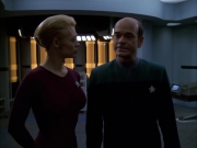 extant_StarTrek_VOY_6x01-EquinoxPart2_03397.jpg