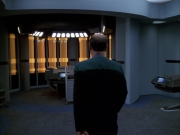 extant_StarTrek_VOY_6x01-EquinoxPart2_03411.jpg