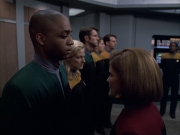 extant_StarTrek_VOY_6x01-EquinoxPart2_03432.jpg