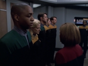 extant_StarTrek_VOY_6x01-EquinoxPart2_03433.jpg