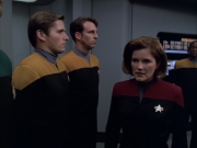 extant_StarTrek_VOY_6x01-EquinoxPart2_03447.jpg