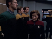 extant_StarTrek_VOY_6x01-EquinoxPart2_03449.jpg