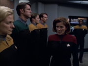 extant_StarTrek_VOY_6x01-EquinoxPart2_03450.jpg