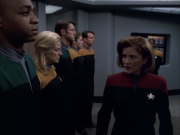 extant_StarTrek_VOY_6x01-EquinoxPart2_03453.jpg