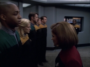 extant_StarTrek_VOY_6x01-EquinoxPart2_03457.jpg