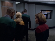 extant_StarTrek_VOY_6x01-EquinoxPart2_03467.jpg