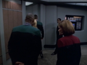 extant_StarTrek_VOY_6x01-EquinoxPart2_03468.jpg